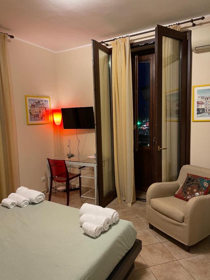 Апартаменты Catania Duomo Shine Экстерьер фото